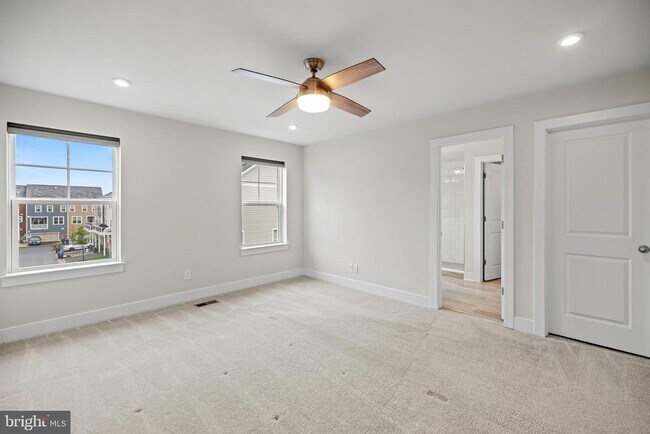 Building Photo - 1548 Meadowlark Glen Rd