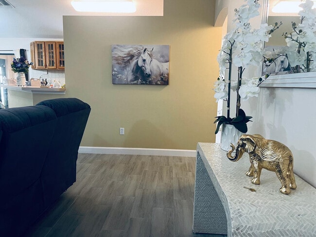 Building Photo - 13775 SW 115 Pl