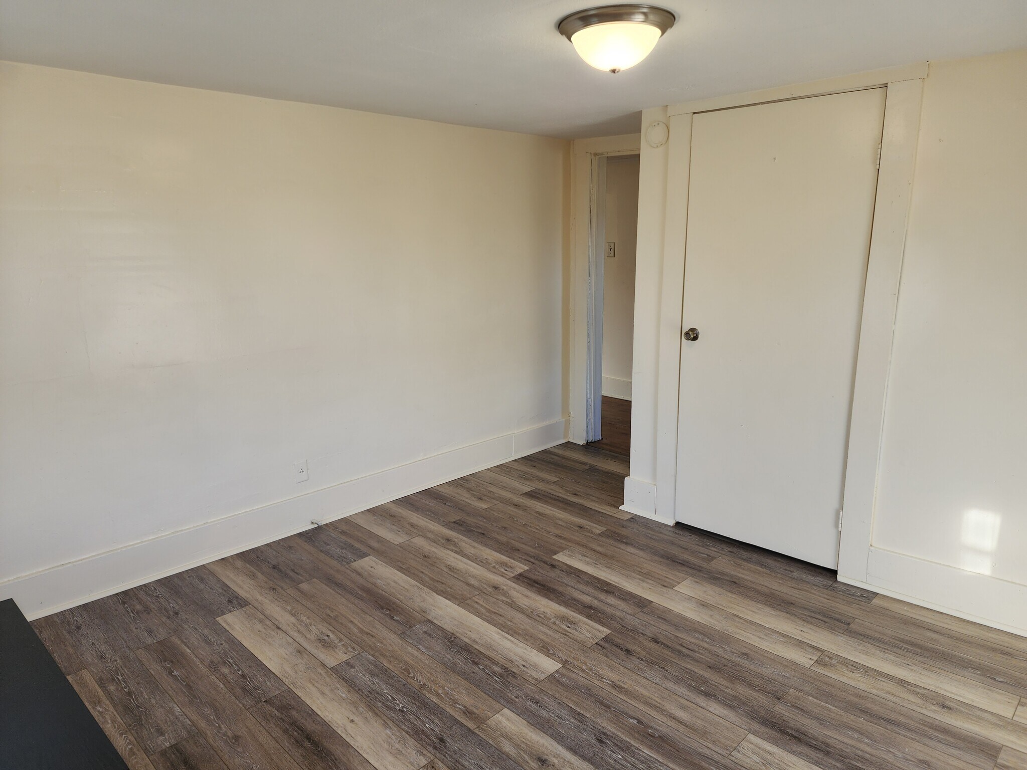 Building Photo - 493 W Pennsylvania Ave