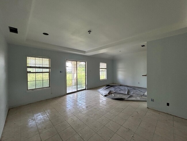 Building Photo - 1119 Tiara Trail