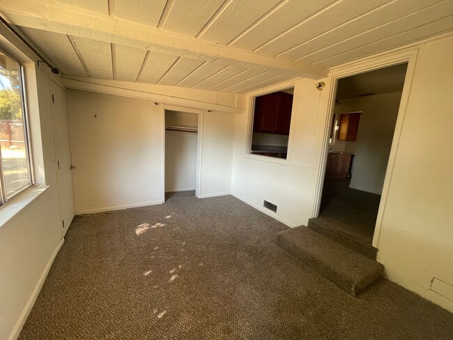 Building Photo - 3 Bedroom Home in Citrus Heights in a Cul ...