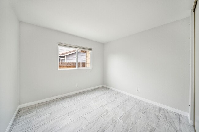 Building Photo - 357 Via Metates