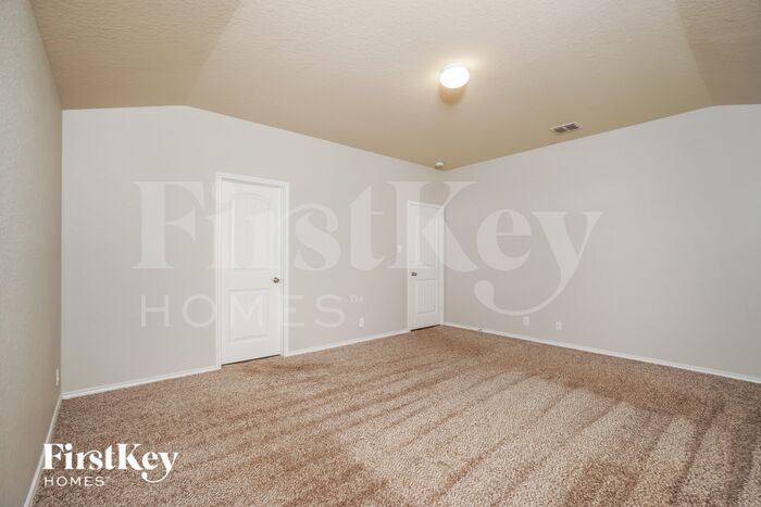 Building Photo - 15222 Cinnamon Teal