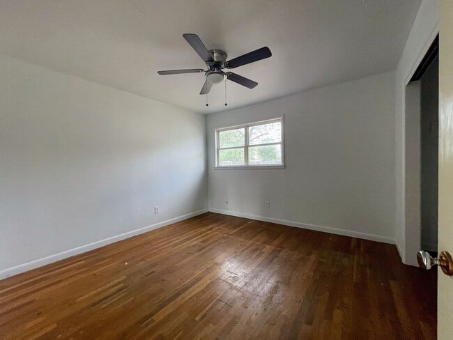 Building Photo - Texas-Style Charm and Comfort – 3-Bed, 2-Bath Rental in Snyder!