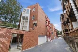 Building Photo - 5510 S Cornell Ave