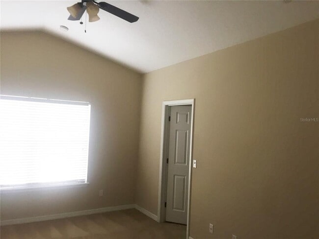 Building Photo - 629 Pinebranch Cir