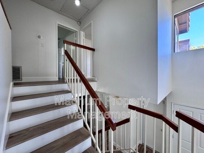Building Photo - 41701 Riesling Ct