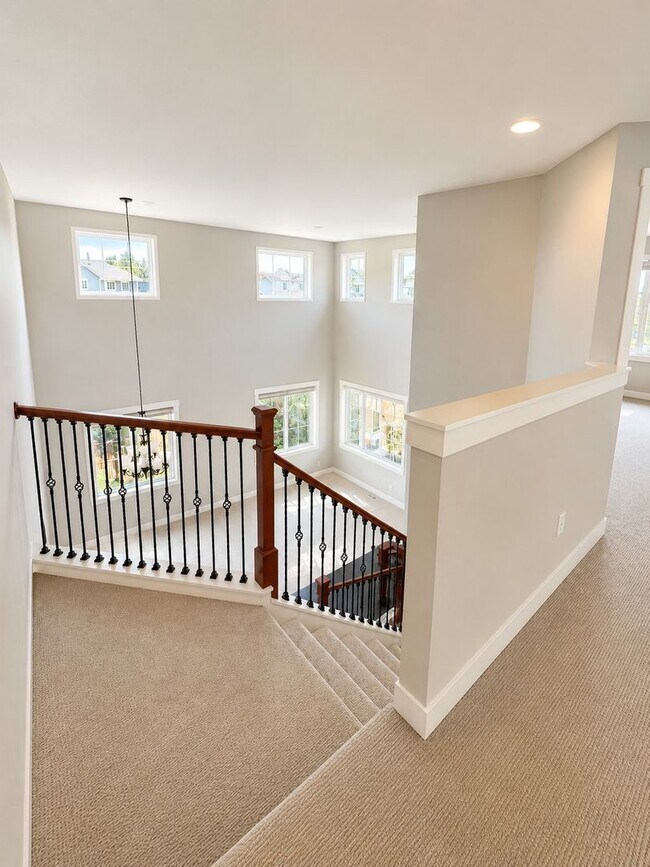 Building Photo - 4Bd/2.5Ba Bothell Home