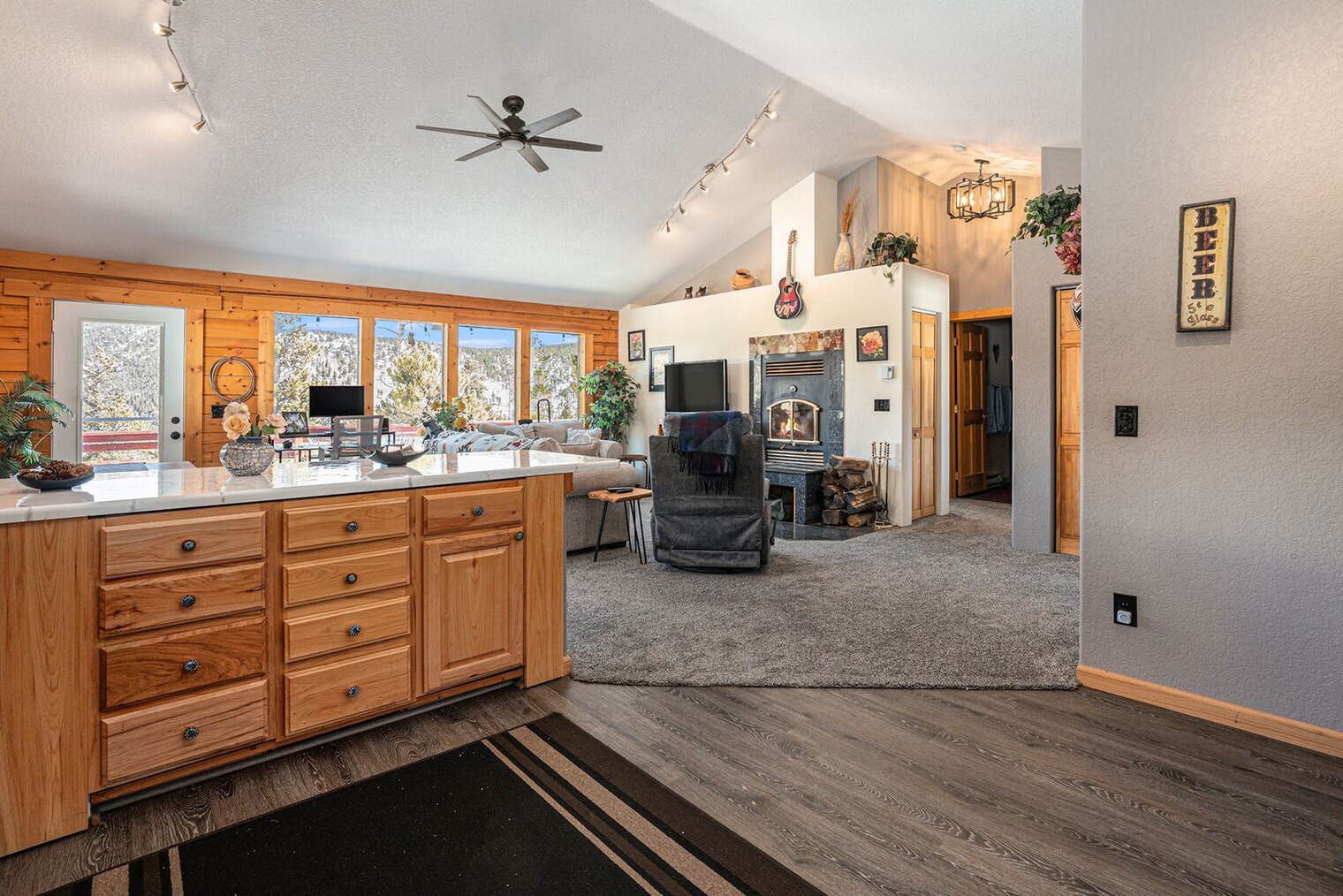 Building Photo - 1353 Alice Rd