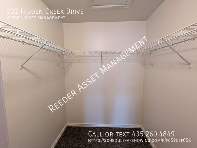 Building Photo - 232 Hidden Creek Dr