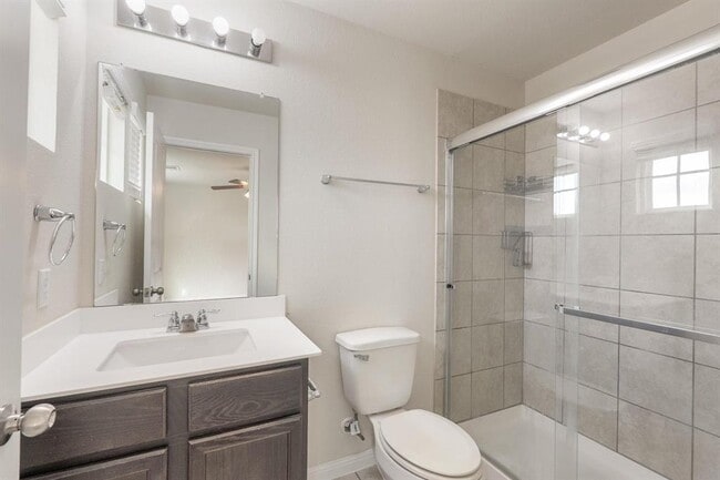 Building Photo - 18000 Malnati Dr