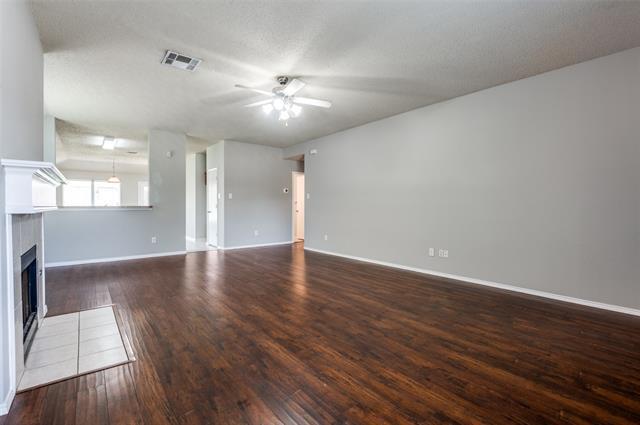 Building Photo - 9936 Carter Dr