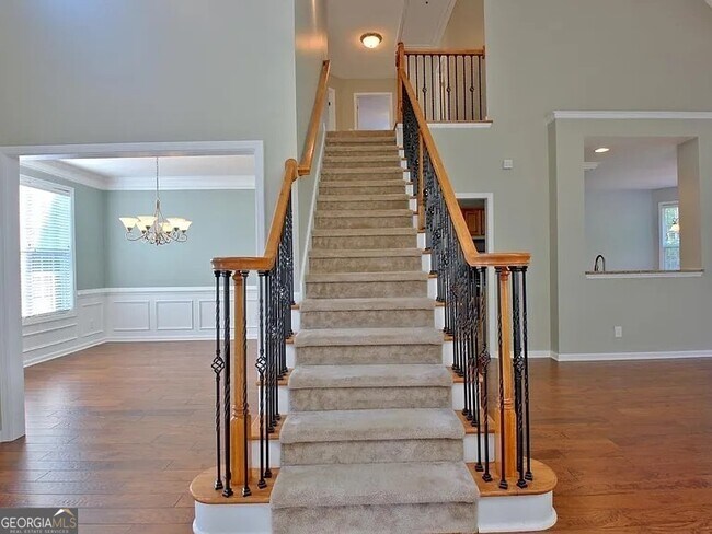 Building Photo - 410 Persimmon Dr