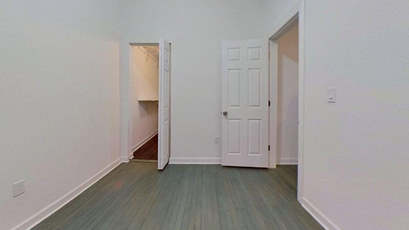 Building Photo - 2803 E Belleview Pl
