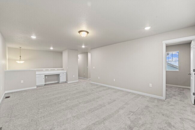 Building Photo - 7810 Keebler Dr