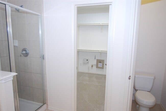Building Photo - 2834 Lockeridge Pines Dr