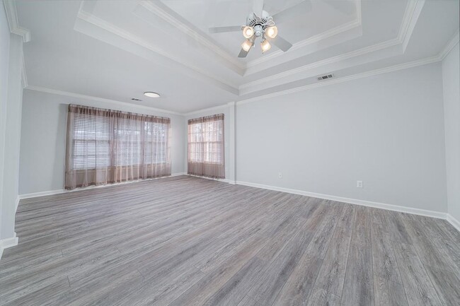 Building Photo - 9445 Stoney Ridge Ln