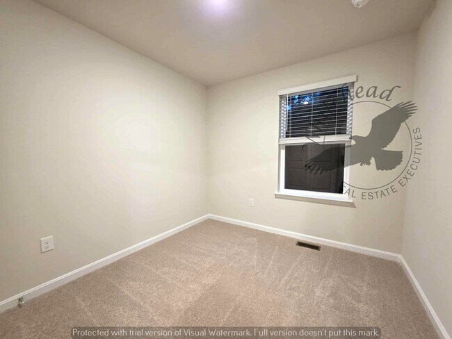 Building Photo - 822 Mersey Ln