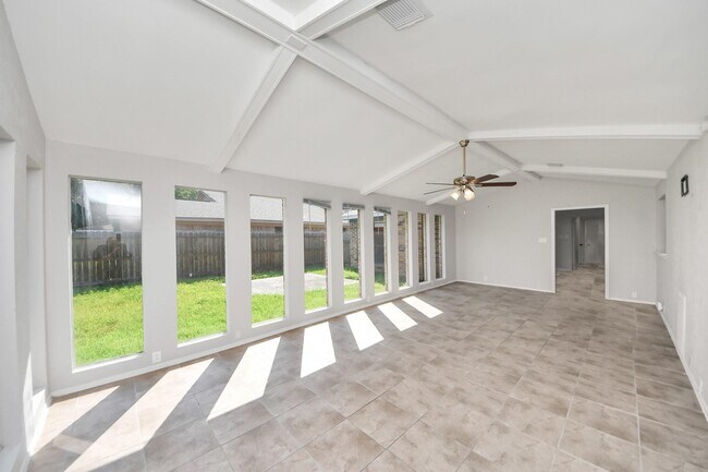 Building Photo - 7303 Foxwick Ln