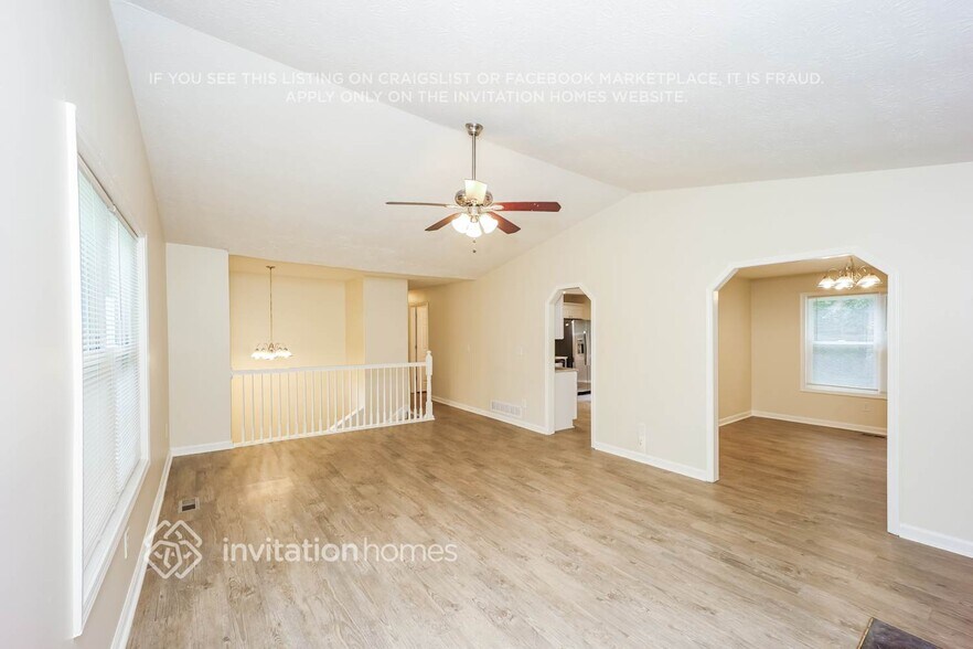 Building Photo - 3396 Spring Ridge Dr