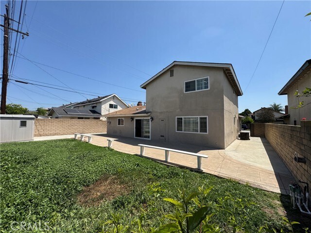Building Photo - 4037 S Ellesford Ave