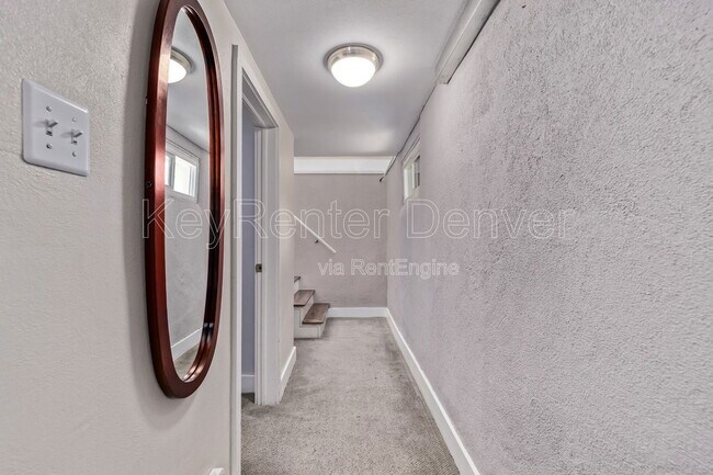 Building Photo - 4654 N Bryant St