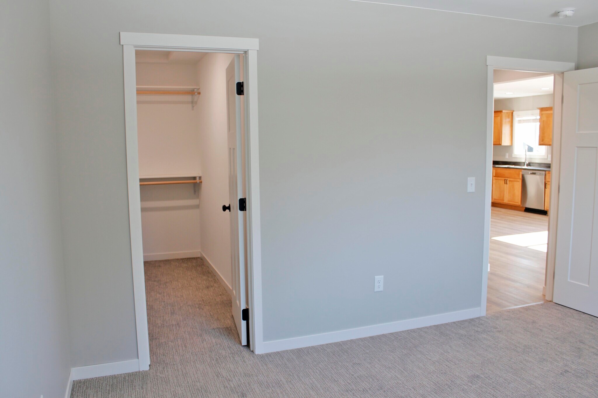 Building Photo - 209 Dogwood Ave