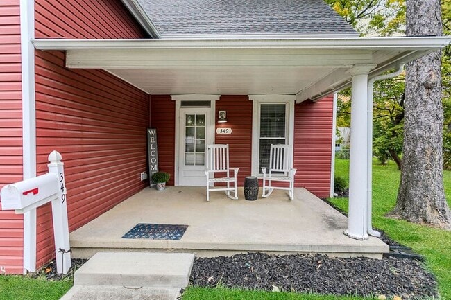 Building Photo - 349 S Chillicothe St