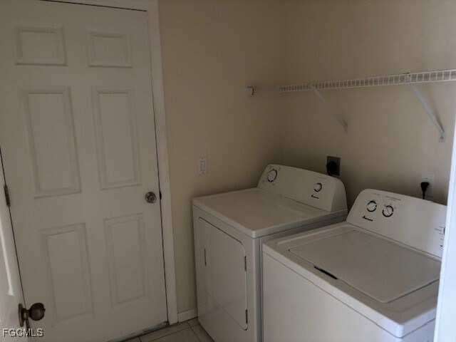 Building Photo - 15805 Beachcomber Ave