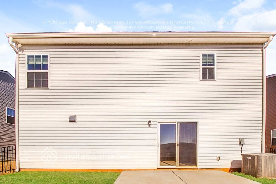 Building Photo - 360 Hollingswood Dr