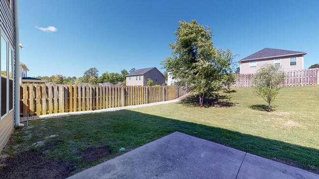 Building Photo - 912 Williford Run Dr