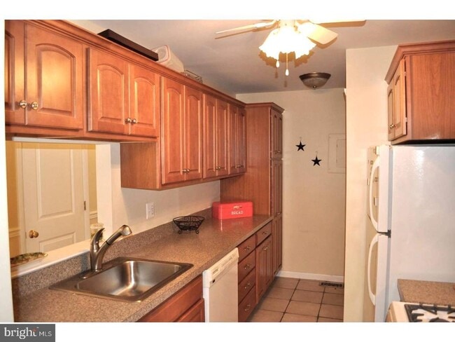 Building Photo - 1413 Morris Ct