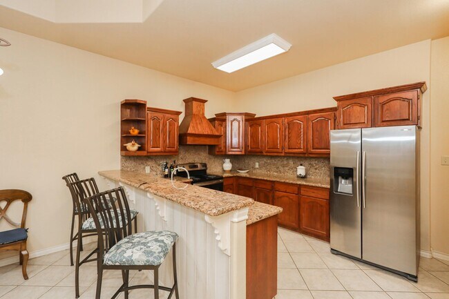 Building Photo - 1237 Whisper Hill Dr