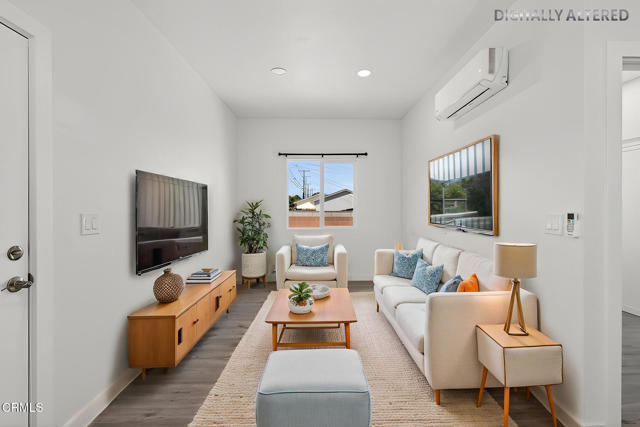 Building Photo - 1227 S G St