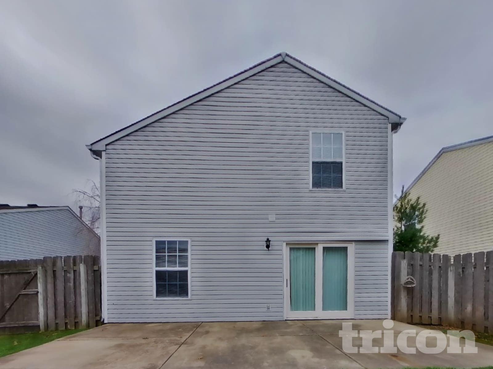 Building Photo - 1263 Crescent Dr