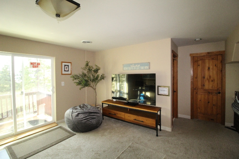 Building Photo - 807 Jeffrey Ct