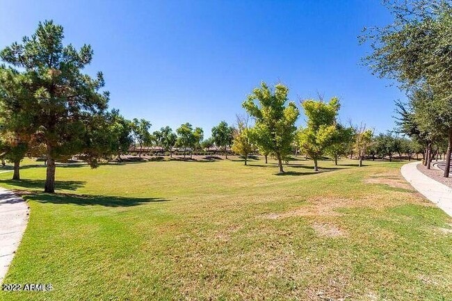Building Photo - 4613 E Portola Valley Dr