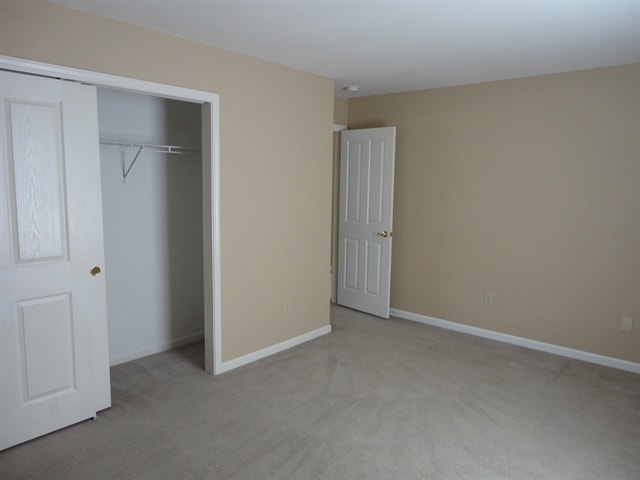 Building Photo - 6501 Rushing River