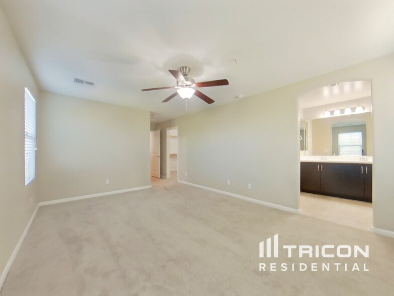 Building Photo - 12597 W Lindbergh Dr