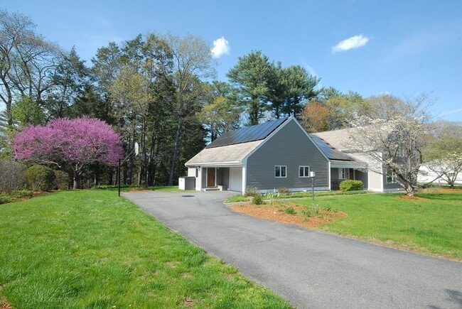 Building Photo - 40 Red Barn Rd
