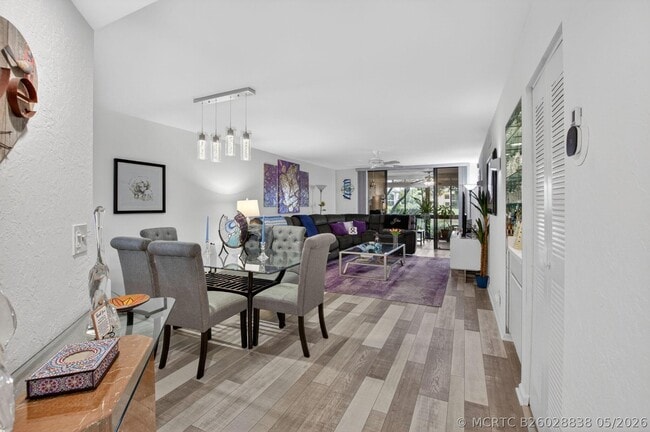 Building Photo - 7254 Clunie Pl