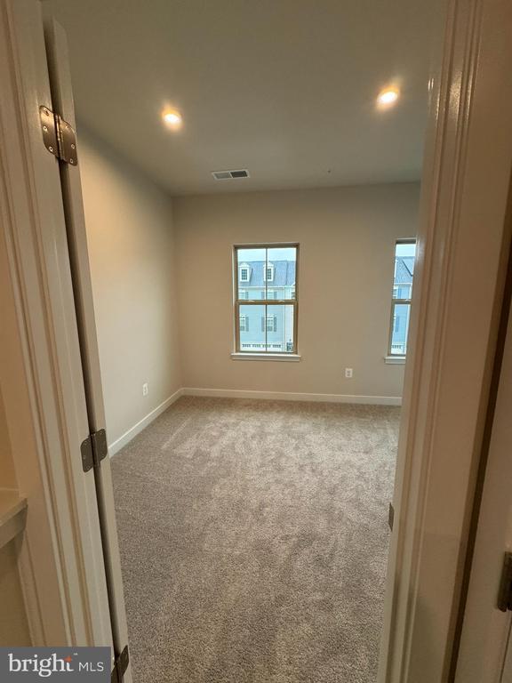 Building Photo - 132 Bethlehem Pl