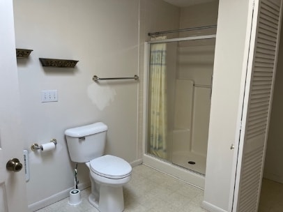 Building Photo - 8 Oakland St