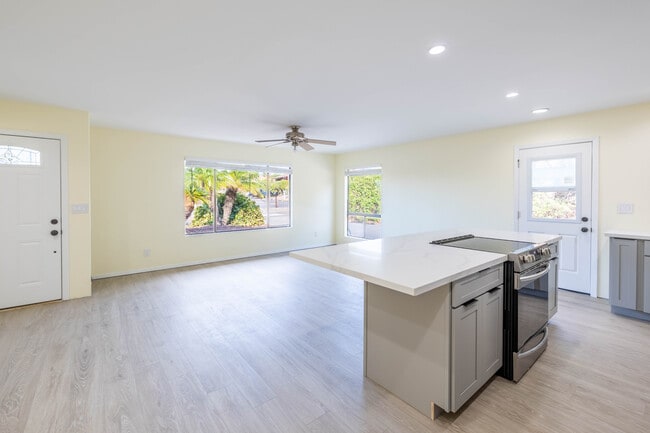 Building Photo - 68-1878-1878 Pau Nani St