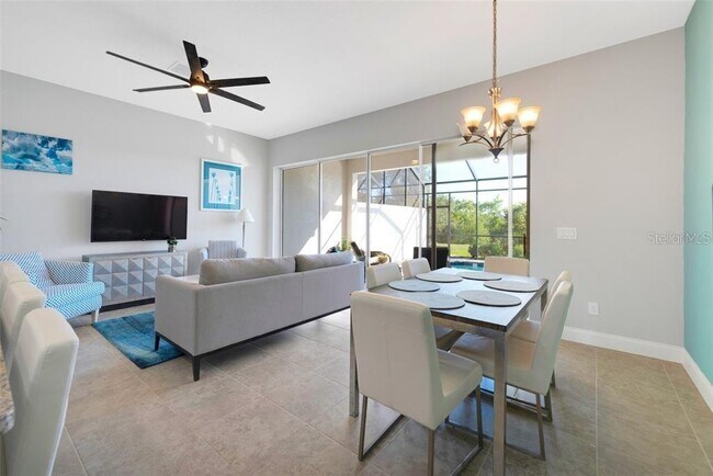Building Photo - 490 Captiva Dr