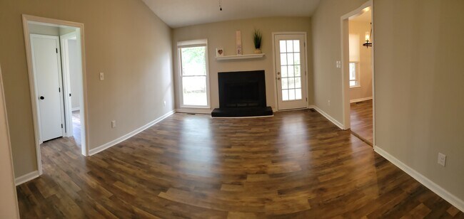 Building Photo - 4517 Park Knoll Ln