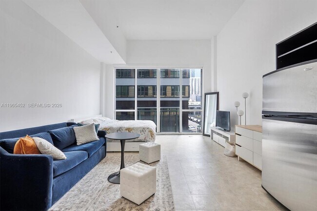 Building Photo - 253 NE 2nd St