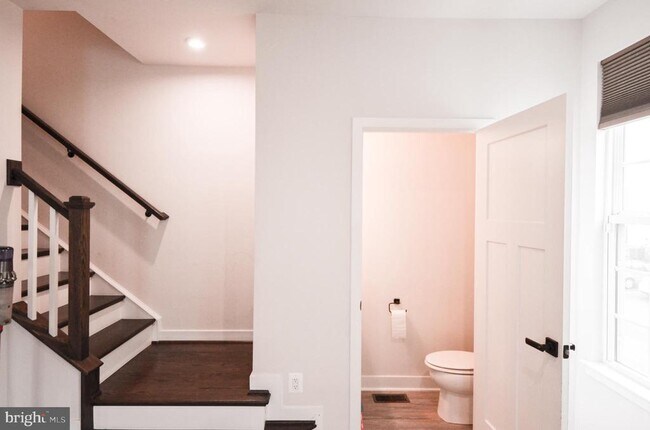 Building Photo - 24604 Cervelo Ter