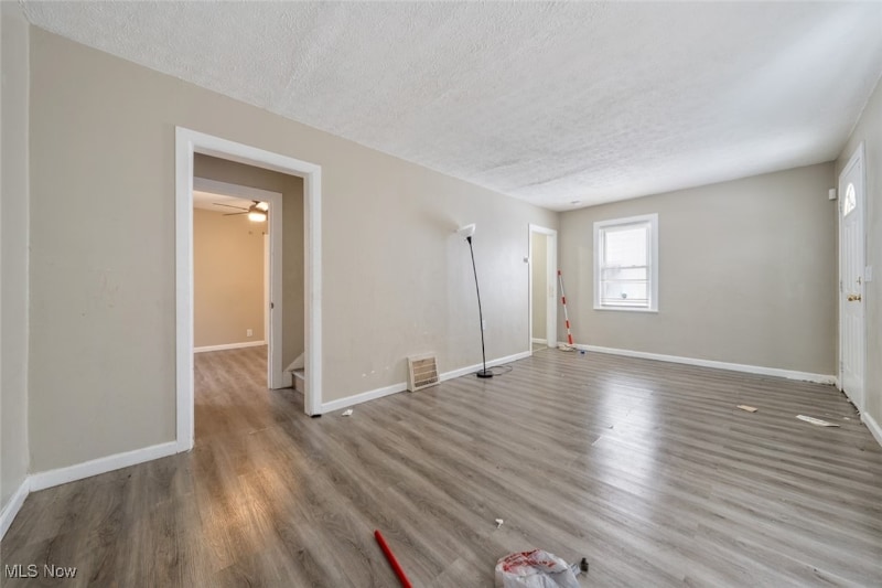 Building Photo - 18851 Raymond St