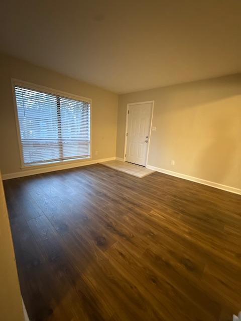 Building Photo - 615 Carter Ln